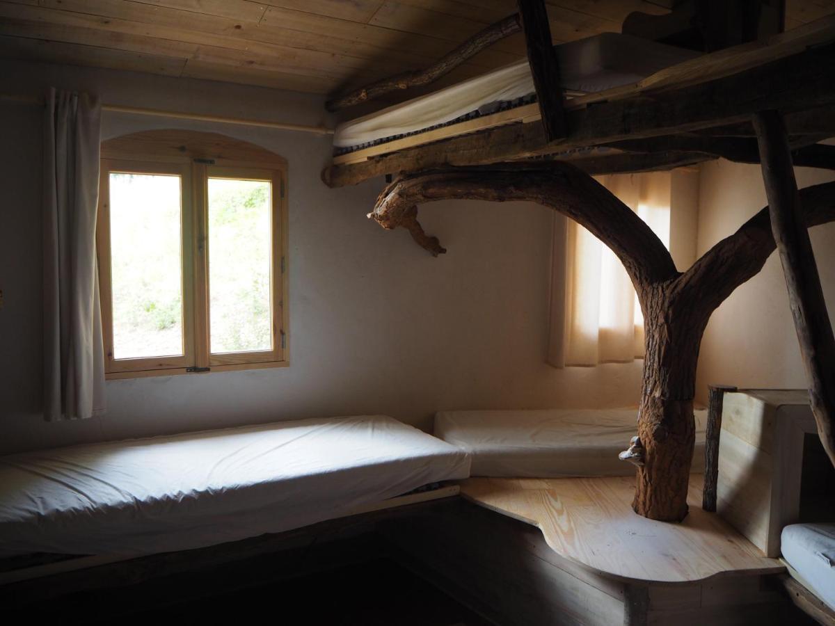 Gite Les Cabanes De Fallot Pour 15 Personnes - Piscine Naturelle L'isle-Bouzon エクステリア 写真
